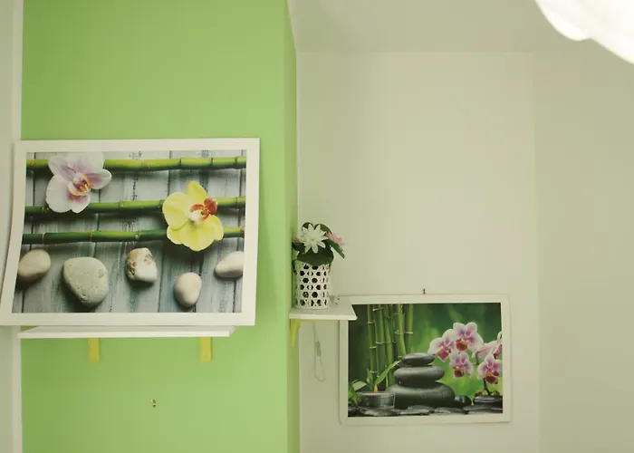 Vanni House 68 * تْشيفالو